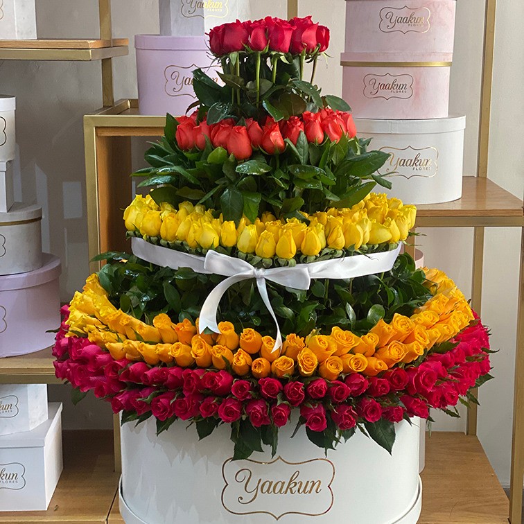 400 rosas en caja blanca yaakun mi gran amor de colores