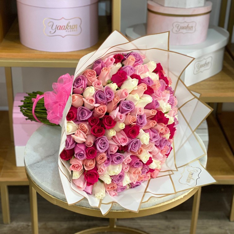 Ramo de 100 rosas te quiero