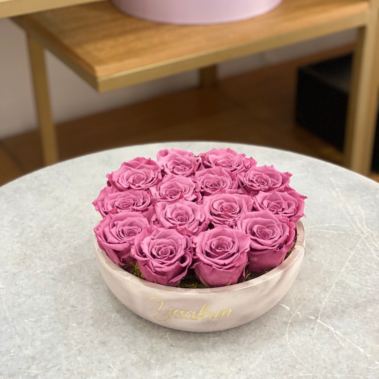 Rosas eternas en tazon rosas rosa palo